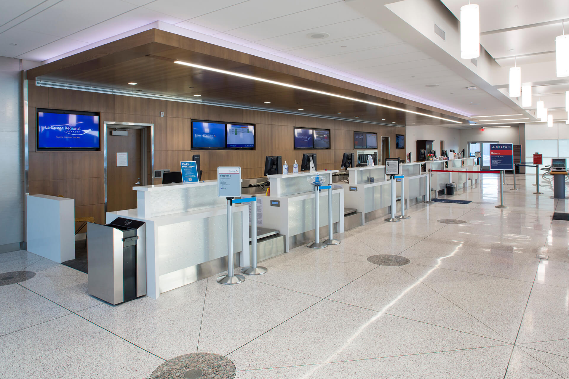 La Crosse Regional Airport